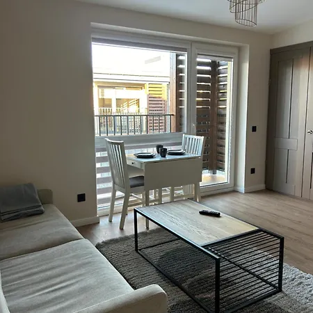 New Apartment, Great Location Apartment